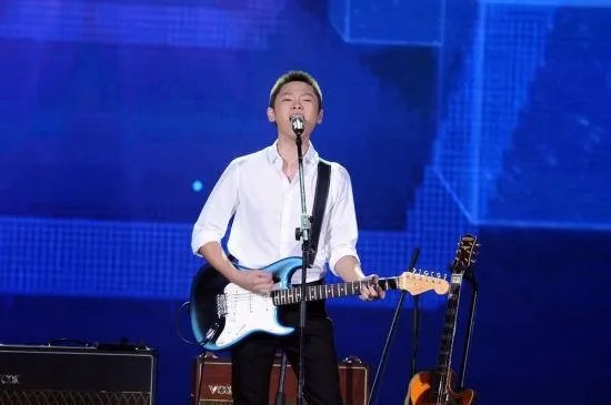 当年《中国好声音》的梁博现在为什么没有了音讯?