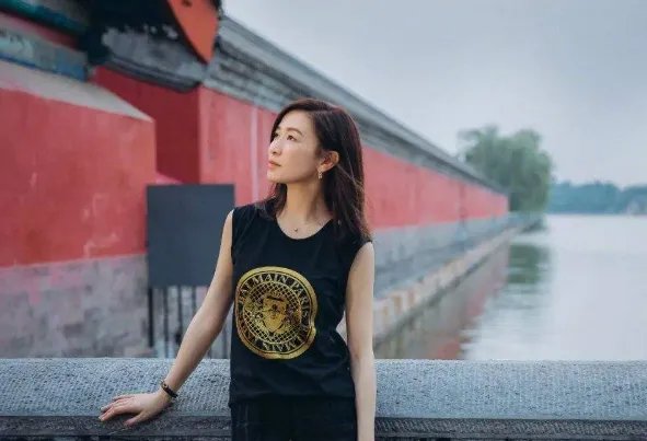 佘诗曼的前男友们都有谁?