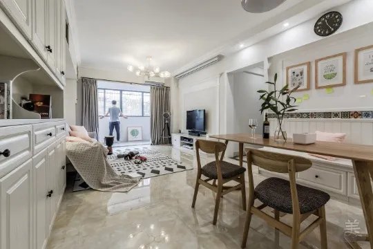 客厅和餐厅之间怎么做隔断?除了常见的吧台,竟有这么多巧妙方法
