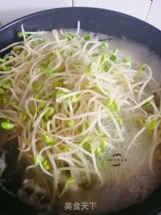 黄豆芽炒肉