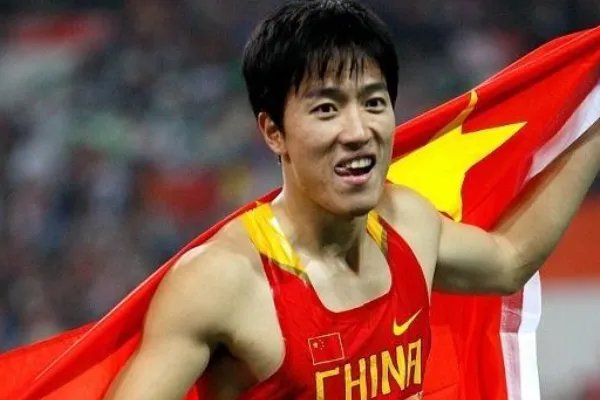 刘翔是中国最伟大的运动员有争议么?