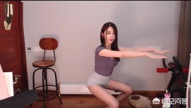 女主播涨粉10万,就是因为房间里有台电视机,你有何看法?