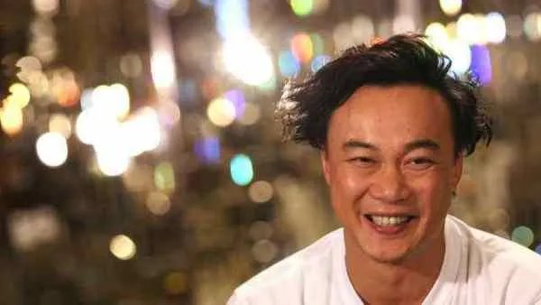 关于陈奕迅说自己很久都没有收入一事,你有何看法?