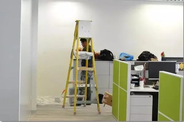 益涂入驻希尔顿酒店管理(上海)有限公司