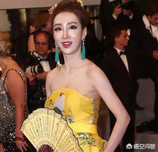为什么戛纳电影节国内都会有人蹭红毯?而且会有网红出现在红毯上?