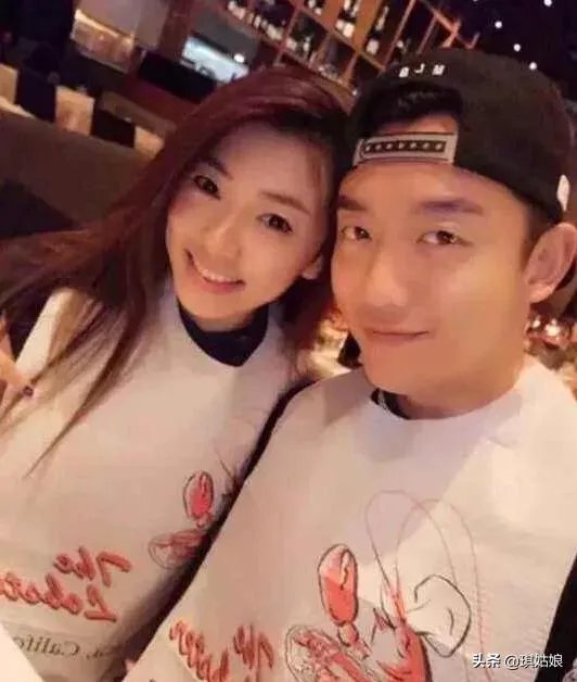 如果你在路上偶遇了郑恺和苗苗,你想说些什么?