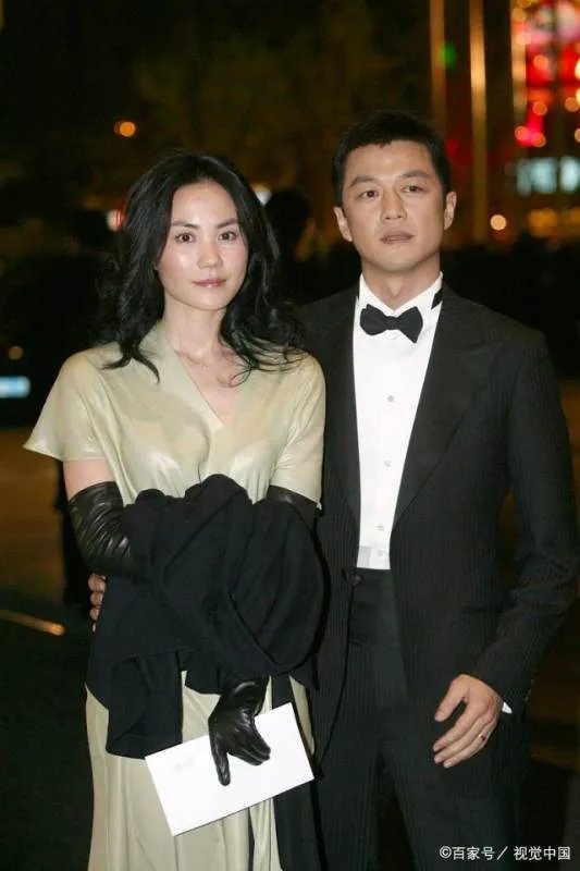 李亚鹏爆出与王菲离婚的真实原因是什么?