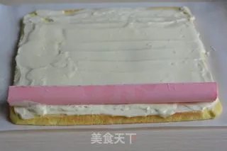 奶油奶酪夹心蛋糕卷