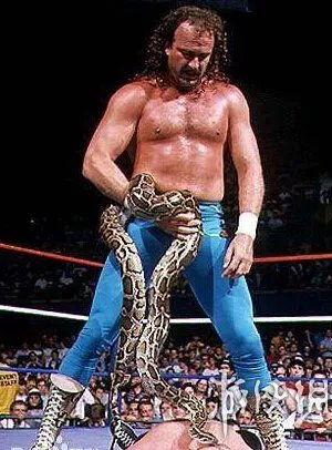 WWE29位恐怖形象的巨星 我红魔凯恩竟然屈居第二!