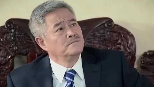 哈文与赵本山隔空开撕,有本事永远不登春晚,究竟发生了什么?