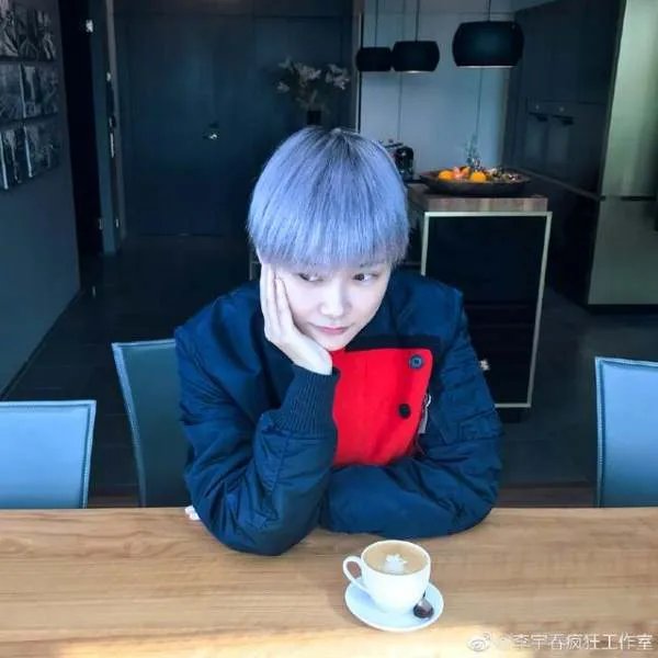 为何中国男人普遍无法欣赏李宇春?
