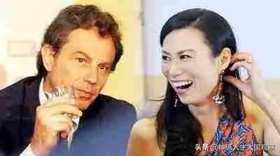 惨遭亿万富豪默多克起诉离婚后,邓文迪为何还能做社交女王?