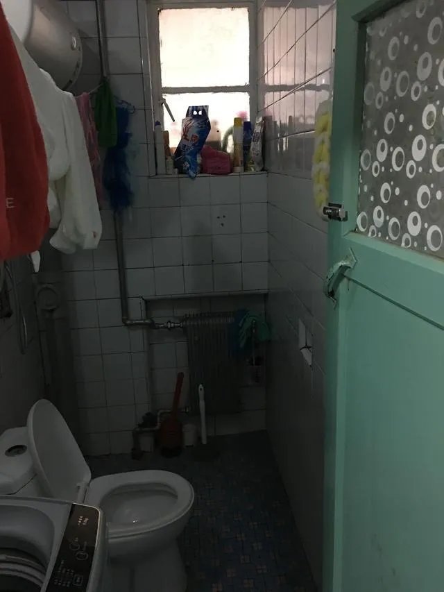 翻新68平米老旧二手房,反差太大,婆婆以为走错门
