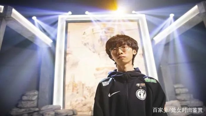 宝蓝离开IG已成定局,为什么没有队伍要他了?