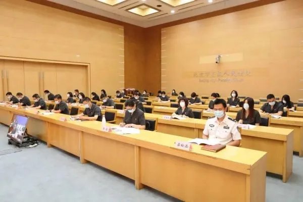 山东蓝翔校长前妻:他想让我再入狱,事件的始末有何详情?