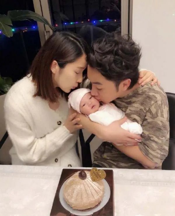 王祖蓝妻子李亚男晒减肥餐，瘦八斤效果显著，宝妈陈凯琳点赞，你怎么看？