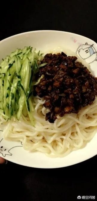 面条怎么做才好吃,宽面好还是细面好?