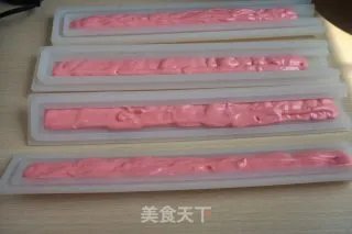 奶油奶酪夹心蛋糕卷