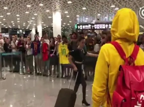 内马尔抵达深圳是在什么时候?
