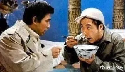 朱时茂饭后与美女吻别,你怎么看?