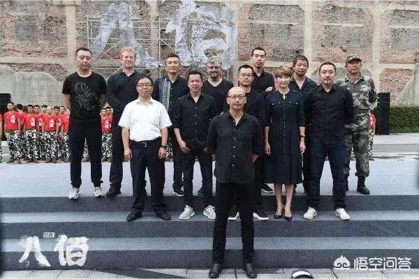 管虎电影《八佰》定档,演员阵容拍摄手法空前强大,为何惨遭恶评?