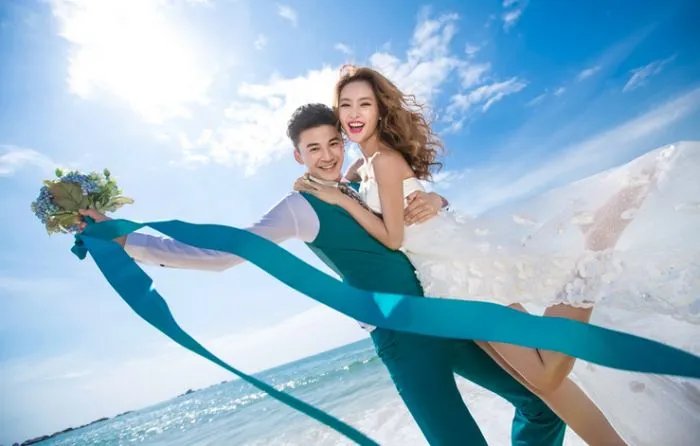 婚纱海景照片欣赏 海景婚纱照该如何拍才好看